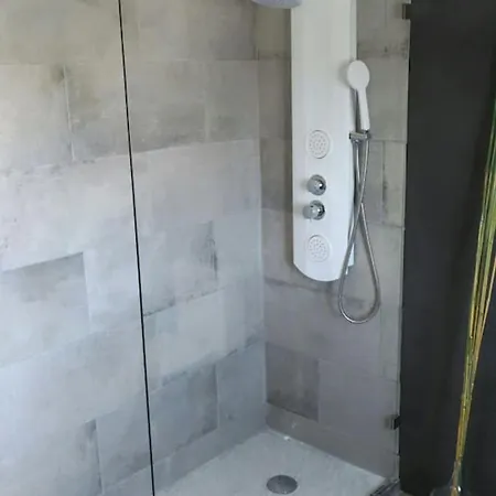 Charming In Ericeira 68 M² With Fireplace