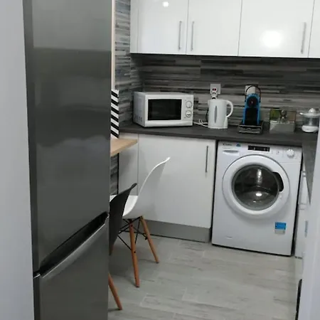 Charming In Ericeira 68 M² With Fireplace Appartamento